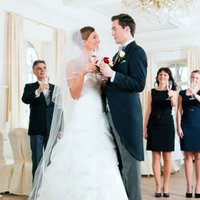 Tērpu ceļvedis kāzu viesiem