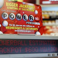 Житель США выиграл в лотерею 1,5 миллиарда долларов