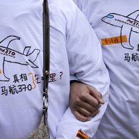 Taizemes piekrastē atrasta, iespējams, reisa MH370 lidmašīnas atlūza