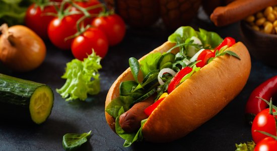 Hotdogs vegānam: kā vegānisms mainījis ēdināšanas biznesu