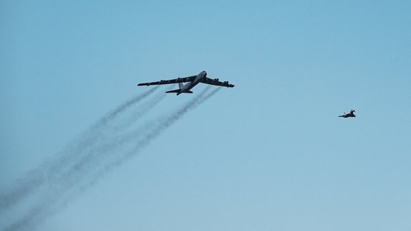 B52 bumbvedēji - 14