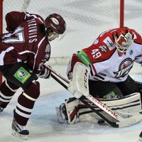Pirms sezonas sākuma jauno KHL komandu 'Soči' pamet vārtsargs
