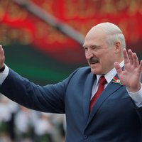 Lukašenko pārcietis bezsimptomu inficēšanos ar Covid-19
