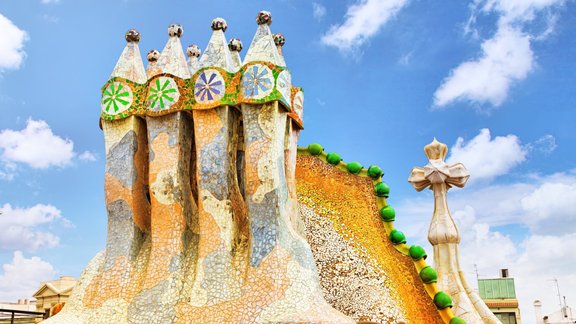 Casa Batllo Barselona arhitektūra tornis