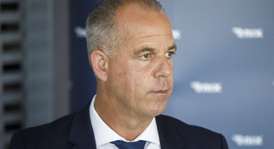 Зарплата главы airBaltic Мартина Гаусса рухнула на 42%