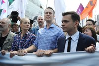 Российские бизнесмены заключили с Навальным "социальный контракт"