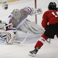 Latvijas hokejisti kvalifikācijas posmā spēlēs atkal pret Šveici