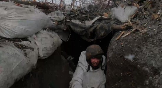 Ukraiņu karavīru tuvcīņa ar krievu uzbrucējiem, 3. daļa