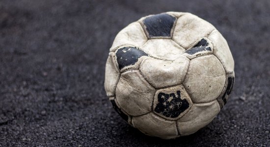 Demences problēma futbolā – Anglijas kluba leģendas dēls pieprasa atbildību