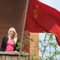 Лиепая: Осипова вывесила на доме флаг СССР