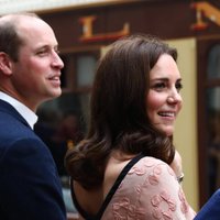 Уильям и Кейт объявили, что ждут третьего ребенка в апреле