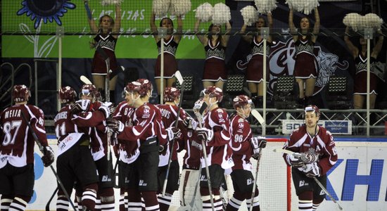 Rīgas 'Dinamo' astotā sezona KHL: kas paliks vēsturē, statistikā un atmiņās