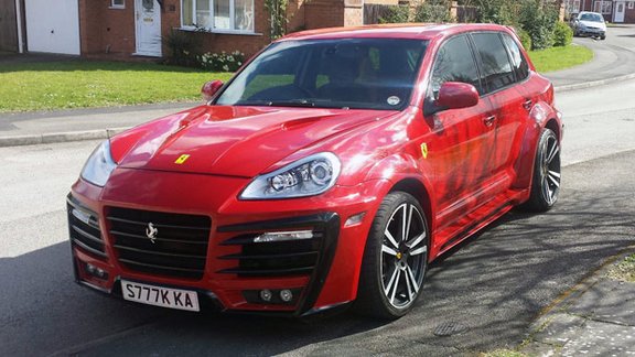 Porsche Cayenne S "Ferrari"