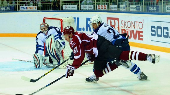 Hokejs, KHL spēle: Rīgas Dinamo - Ņeftehimik - 7