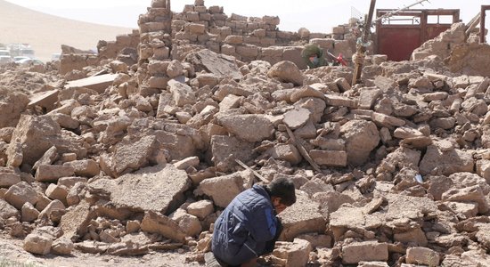 'Trakāk nekā iedomājāmies'; Afganistānas zemestrīcē 2445 bojāgājušie, apgalvo 'Taliban'
