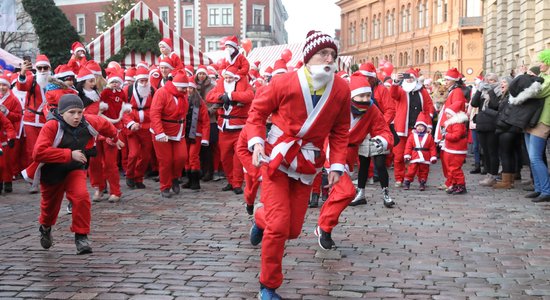 11. decembrī Vecrīgā notiks Ziemassvētku vecīšu skrējiens