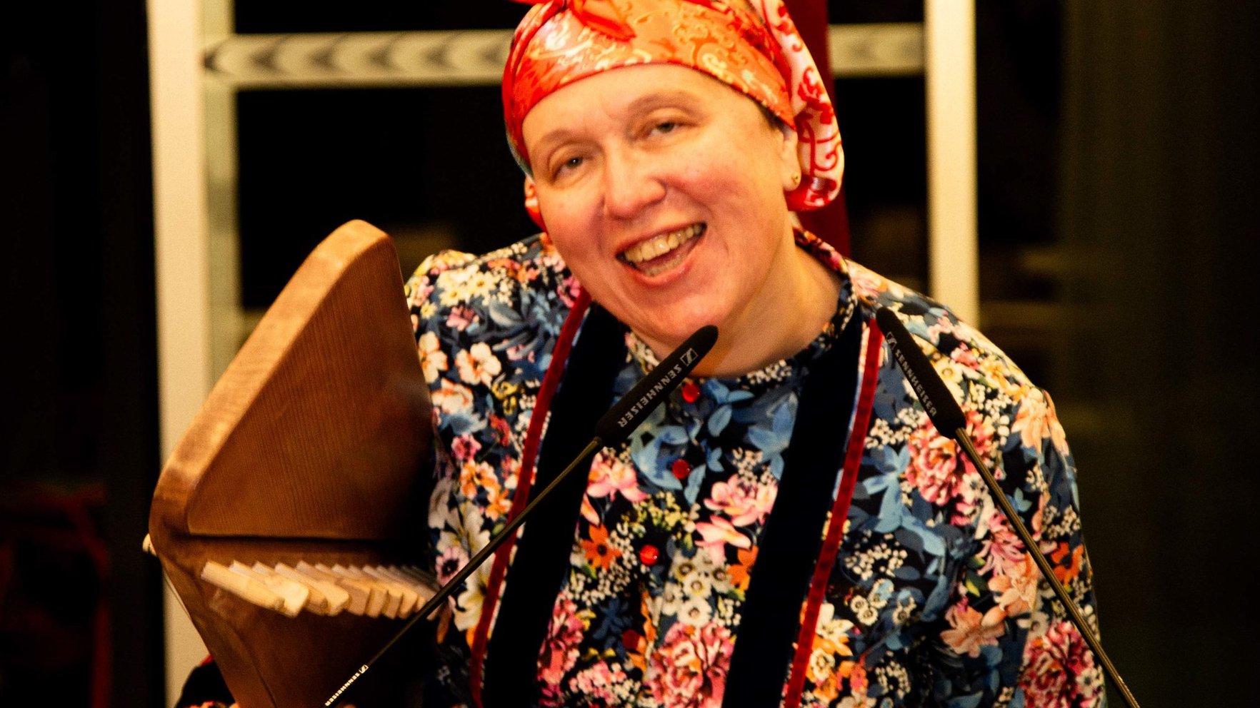 Ienest un noturēt latviskumu Luksemburgā. Tulkotāja un folkloras kopu vadītāja Aiga Ožehovska