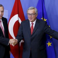 Junkers: nāvessoda atjaunošana Turcijā pieliks punktu sarunām par iestāšanos ES