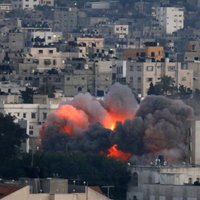 Nogalināto skaits Gazas joslas bombardēšanā pārsniedzis 200