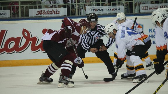 KHL spēle: Rīgas Dinamo - Čerepovecas Severstaļ