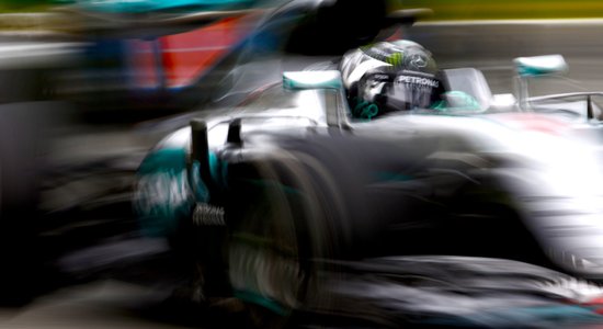 Amerikāņu kompānija 'Liberty Media' iegādājas zīmolu 'Formula 1'