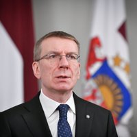 "Пусть смеха будет больше, чем слез". Президент Ринкевич поздравил Латвию с Днем восстановления независимости