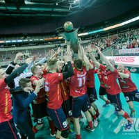 Foto: 'Lielvārdes' florbolisti kļūst par Latvijas čempioniem
