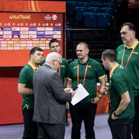 FIBA atzīst kļūdu un Lietuvas liktenīgā mača tiesnešus atstādina no Pasaules kausa
