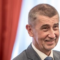 Čehijas premjers paraksta vienošanos ar komunistiem