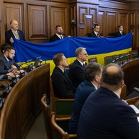 Saeima pauž atbalstu Ukrainai līdz tās uzvarai un skubina palielināt palīdzību