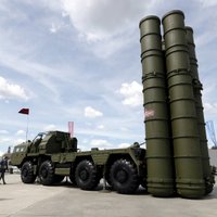 Turcija saņēmusi pirmo Krievijas S-400 raķešu sūtījumu