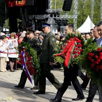 Aculiecinieks: Ukrainas vēstniecība ignorē Uzvaras dienas svinības Rīgā