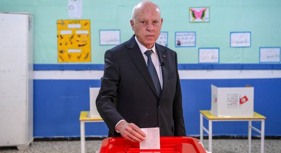 Tunisieši masveidā ignorējuši parlamenta vēlēšanu otro kārtu