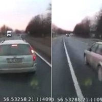 Video: Uz Liepājas šosejas autovadītājs bremzē kravas auto priekšā un nelaiž to garām