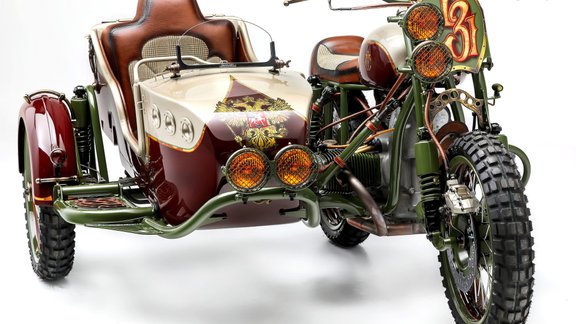 'Ural' motocikls 'From Russia With Love'