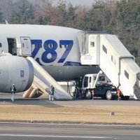'Boeing 787 Dreamliner' izmantošana apturēta visā pasaulē