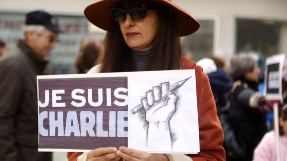 Atbalsts bojāgājušajiem Francijā 'Charlie Hebdo' - 7