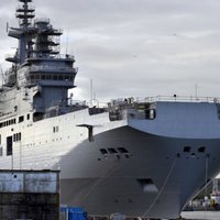 Francija par 'Mistral' kuģiem Krievijai varētu samaksāt miljardu eiro kompensāciju