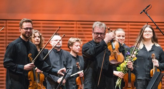 Foto: Kamerorķestris 'Kremerata Baltica' Liepājā nosvinējis 25 gadu jubileju