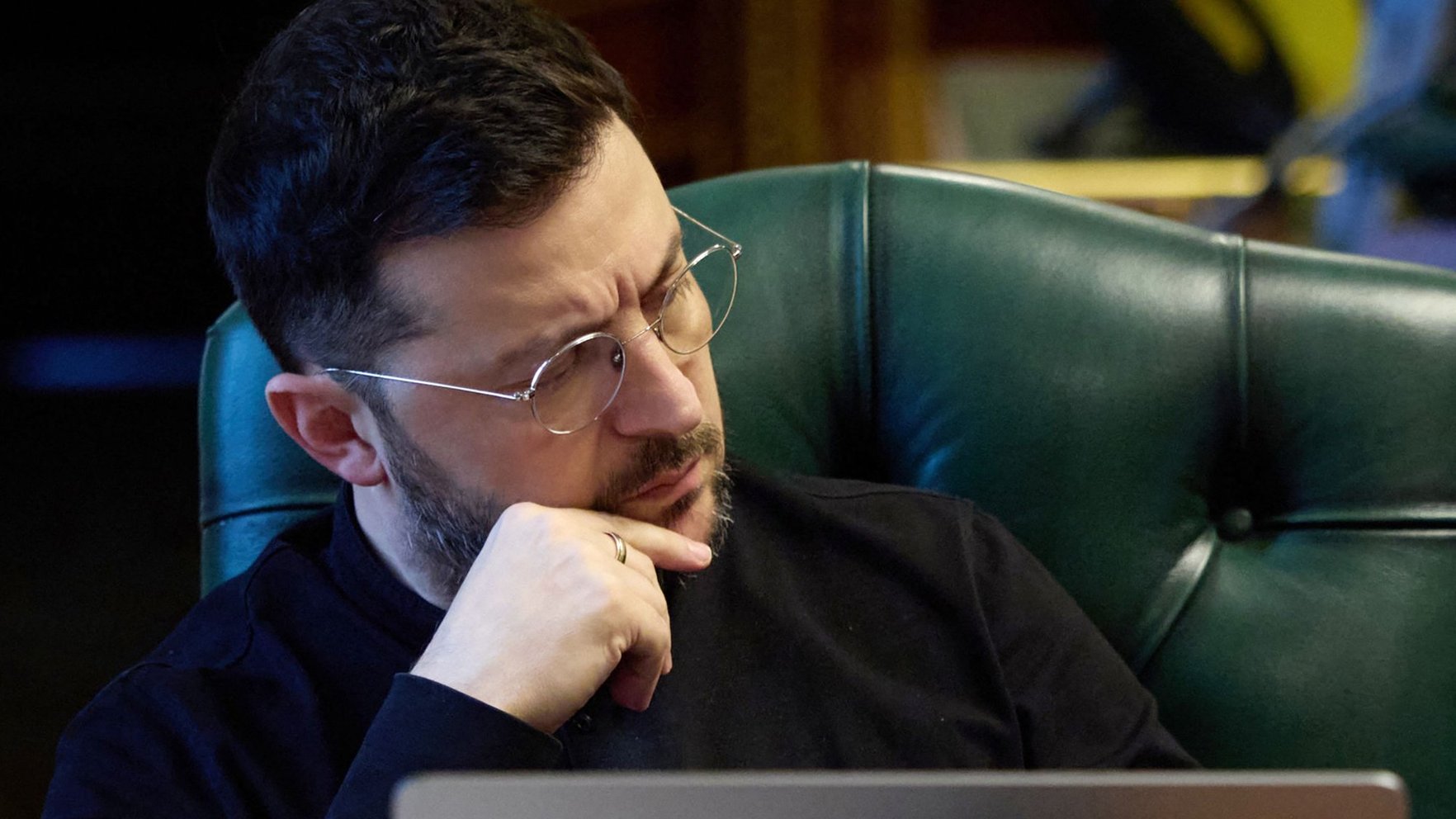 Zelenskis telefoniski pievienojies Ukrainas delegātu sarunai ar Vitkofu un Kušneru