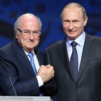 Блаттер приедет на ЧМ в Россию по приглашению Путина, несмотря на запрет ФИФА