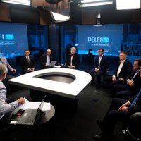 "Delfi TV с Янисом Домбурсом": сегодня дискуссия "Что (не) изменится в Риге после смены власти?"