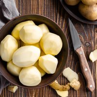 Vai kartupelis ir bieds skaistai figūrai? Dietoloģes skaidrojums, kāpēc tupenis ir veselīgāks par rīsiem un griķiem