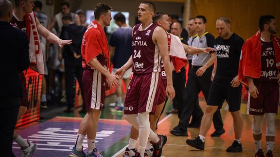 Basketbols, Pasaules kausa kvalifikācija: Latvija - Slovākija