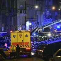 Ugunsgrēkā viesnīcā Prāgā vismaz divi bojā gājušie; vairāki ievainoti