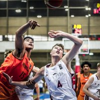 Latvijas U-16 basketbola izlase pret Nīderlandi izcīna pirmo uzvaru Eiropas čempionātā