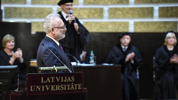 Valsts prezidents Egils Levits piedalās svinīgajā Latvijas Universitātes Senāta sēdē - 3