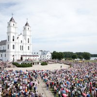 На дорогах Латвии появились первые паломники