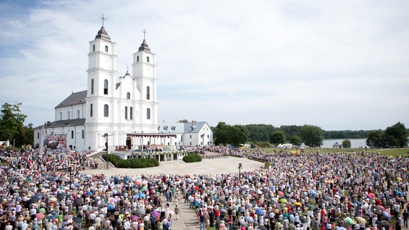 Aglonā ierodas svētceļnieki - 62