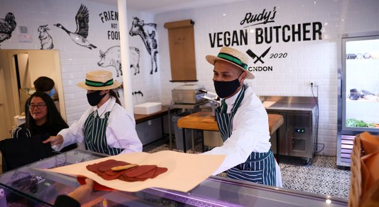 Foto: Londonā atvērts pirmais vegānu 'gaļas' veikals